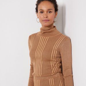 NWT  FRENCH CONNECTION TOBACCO BROWN PLATED TURTLENECK EVEREVE SIZE SMALL